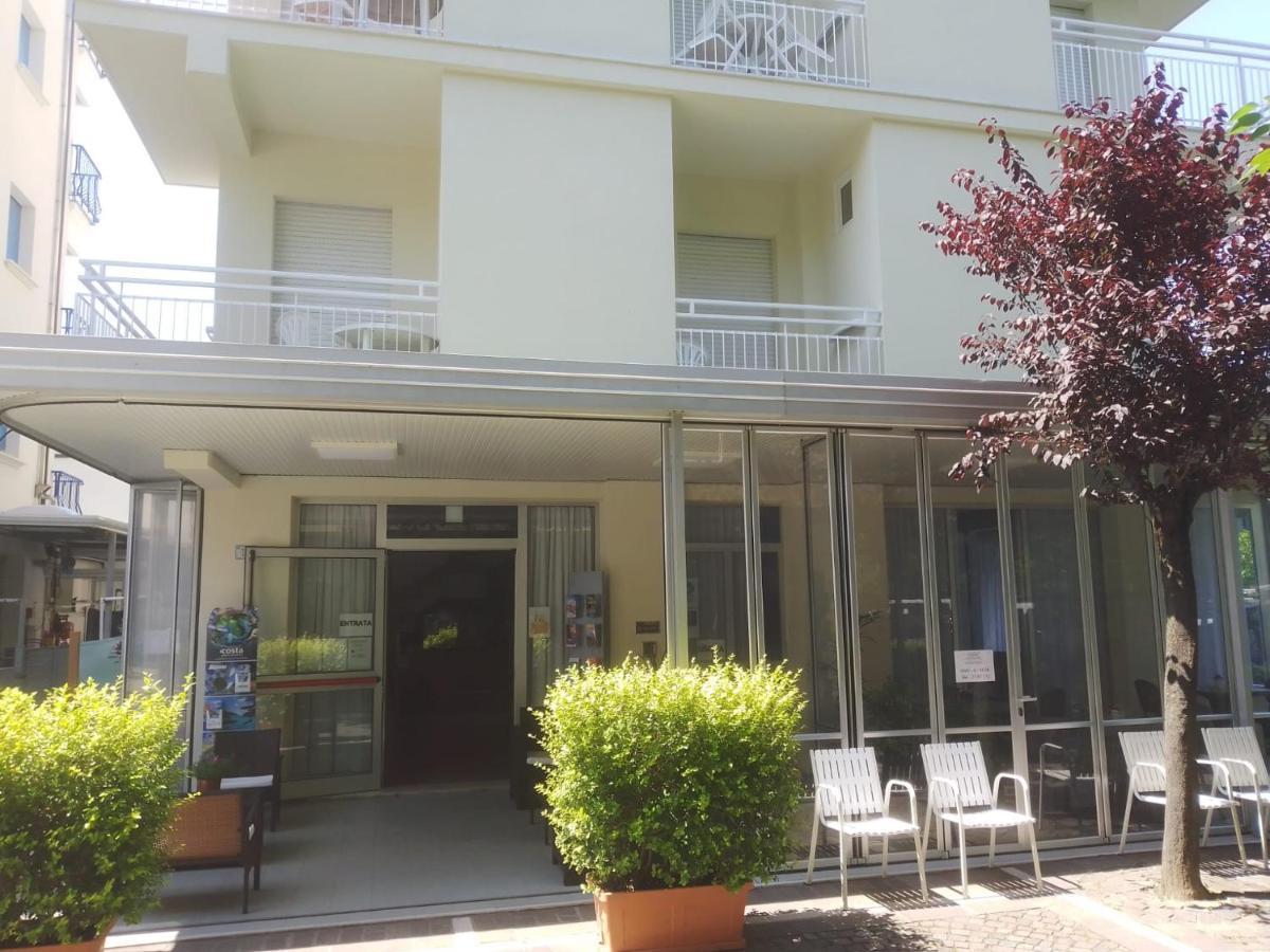 מיסאנו אדריאטיקו B&B - Meuble' - Hotel " Cordiale " מראה חיצוני תמונה