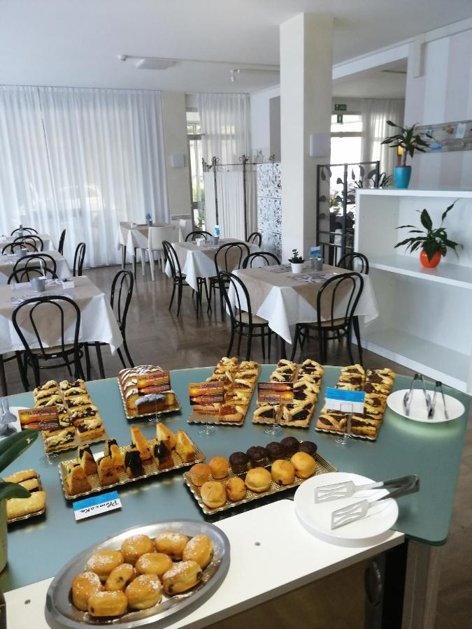 מיסאנו אדריאטיקו B&B - Meuble' - Hotel " Cordiale " מראה חיצוני תמונה