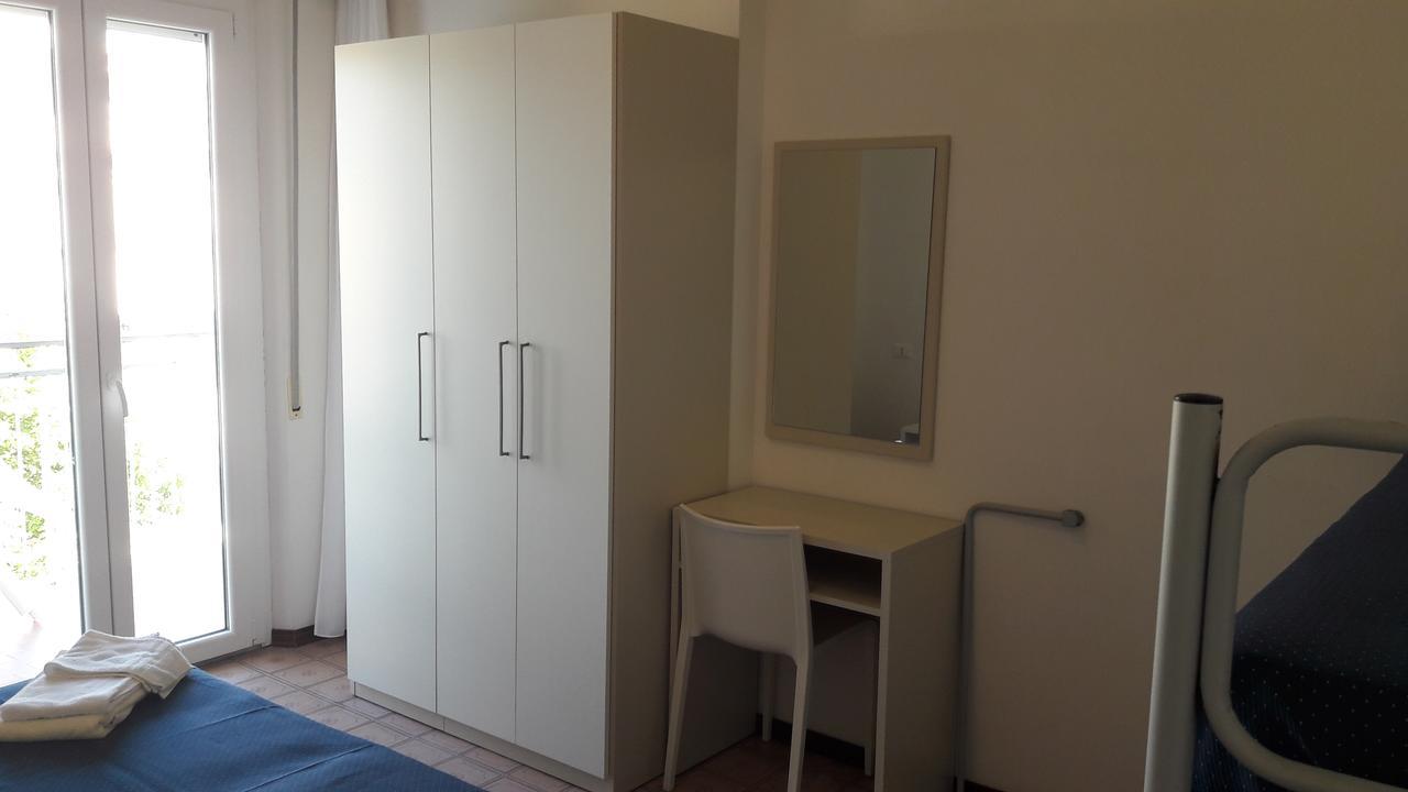 מיסאנו אדריאטיקו B&B - Meuble' - Hotel " Cordiale " מראה חיצוני תמונה